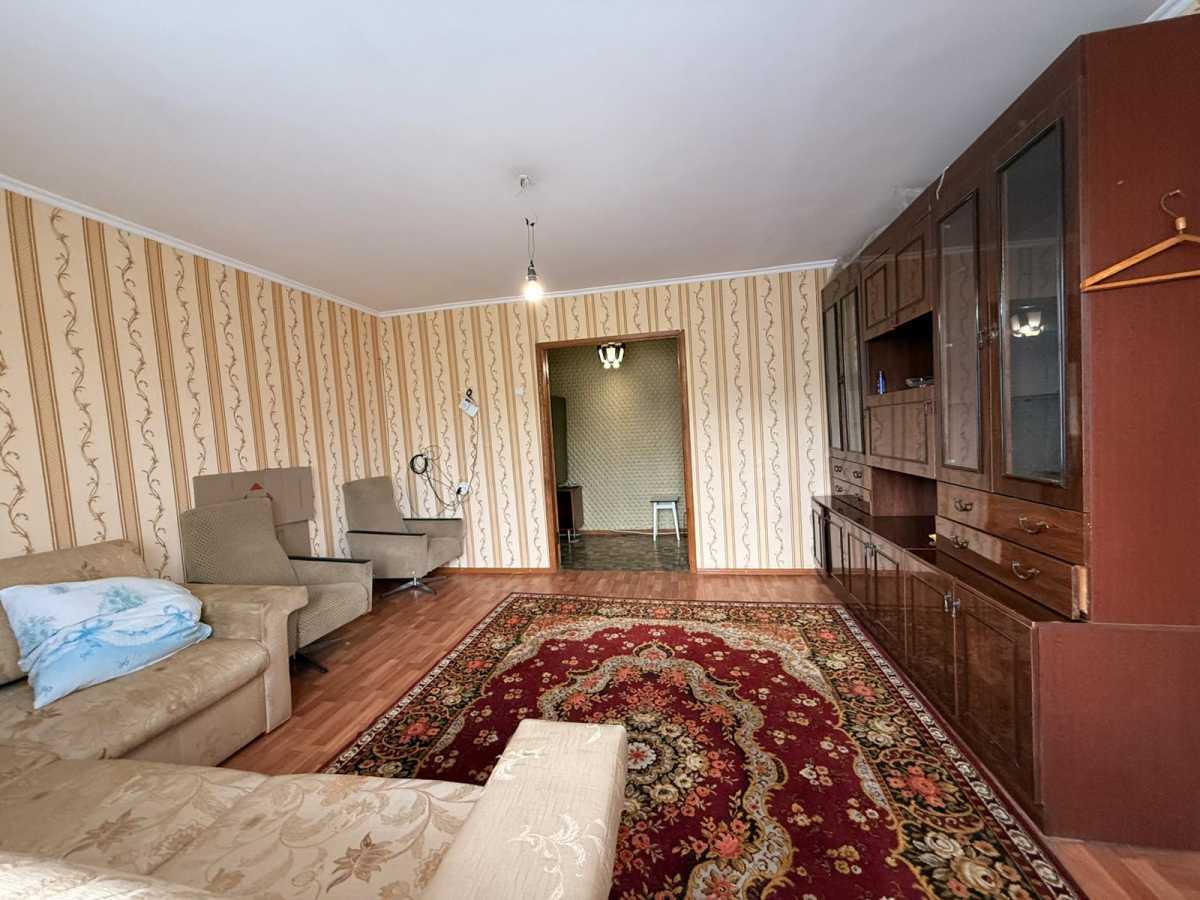 Продаж 3-кімнатної квартири 67 м², Ильичевская вул., Александрийская, 18А