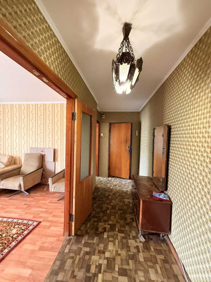Продаж 3-кімнатної квартири 67 м², Ильичевская вул., Александрийская, 18А