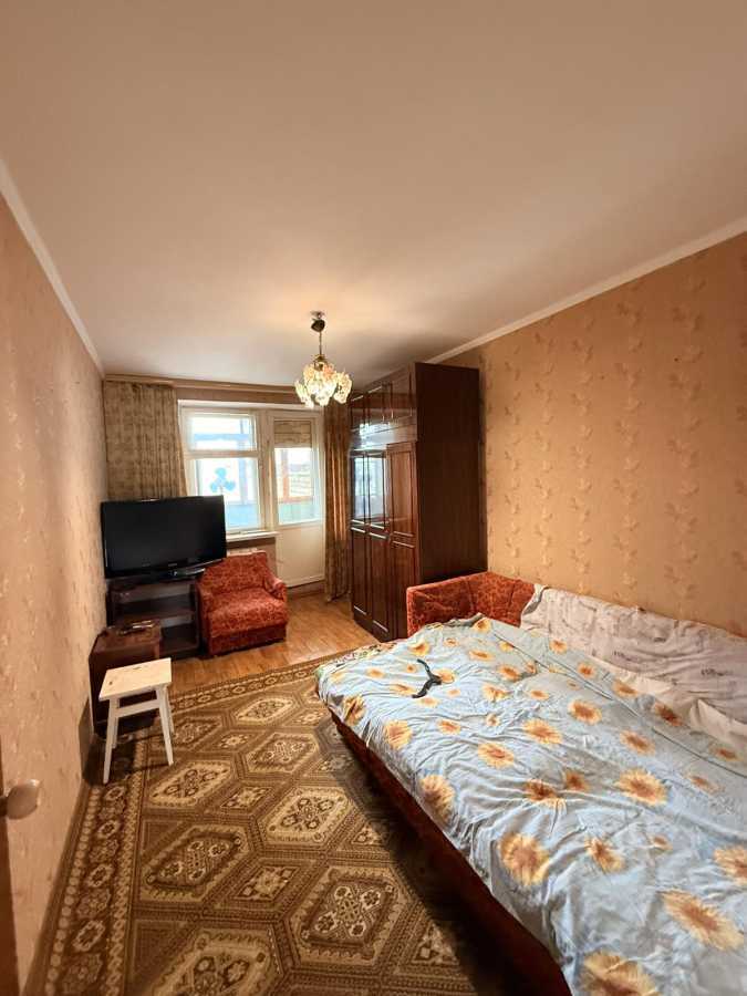 Продаж 3-кімнатної квартири 67 м², Ильичевская вул., Александрийская, 18А