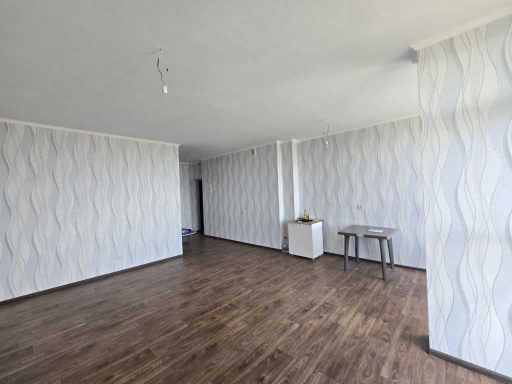 Продаж 1-кімнатної квартири 40 м², Майкопська вул., 5