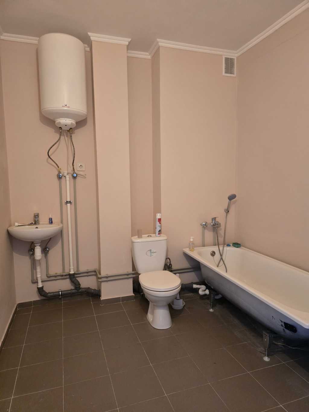 Продаж 1-кімнатної квартири 40 м², Майкопська вул., 5