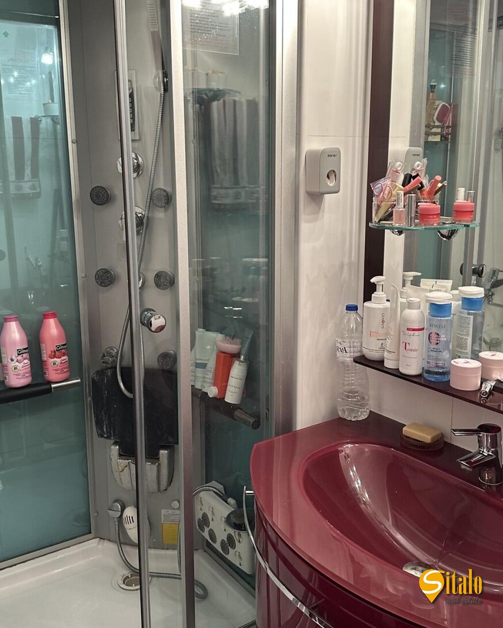 Продаж 3-кімнатної квартири 97 м², Олени Пчілки вул., 2Б
