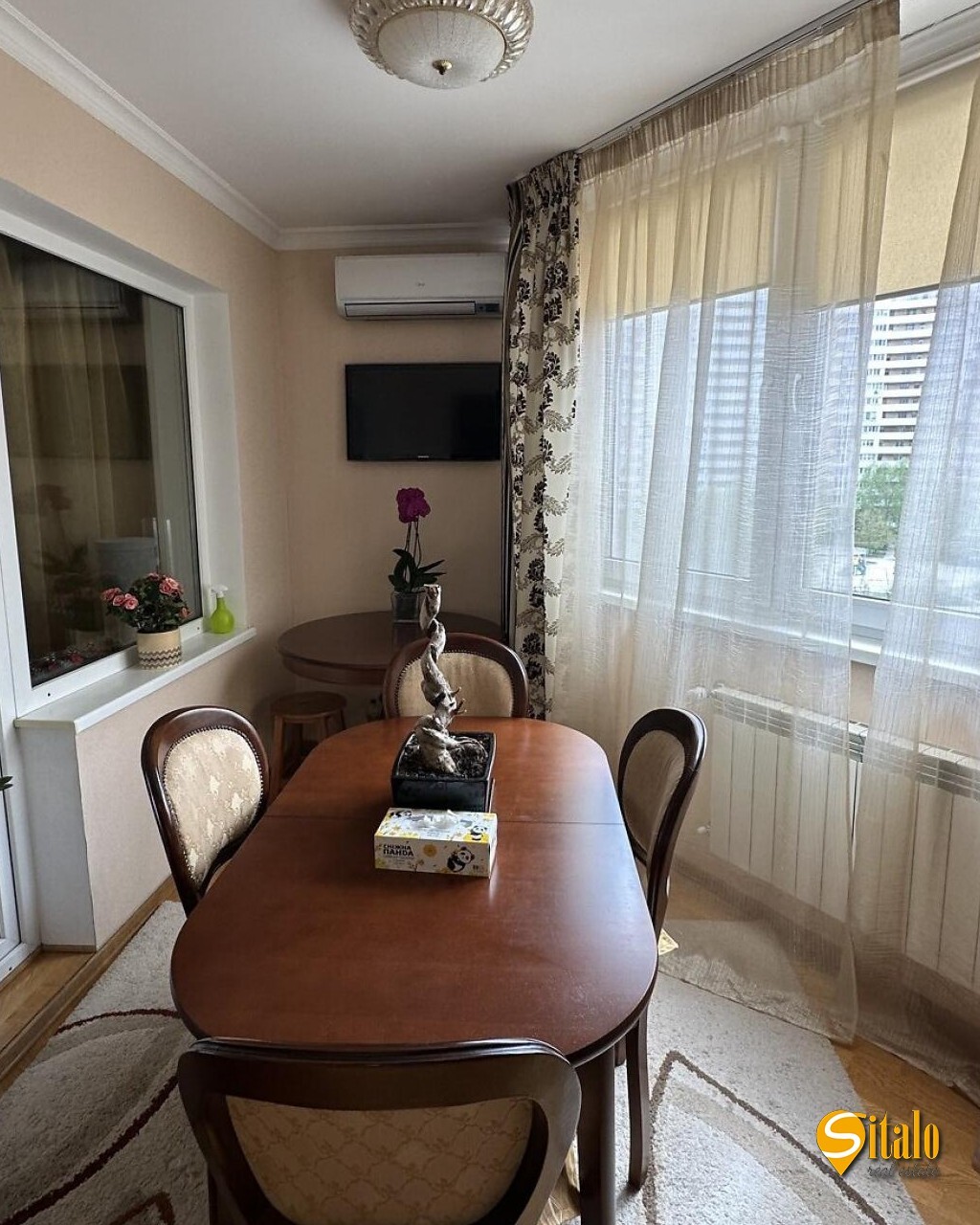 Продаж 3-кімнатної квартири 97 м², Олени Пчілки вул., 2Б