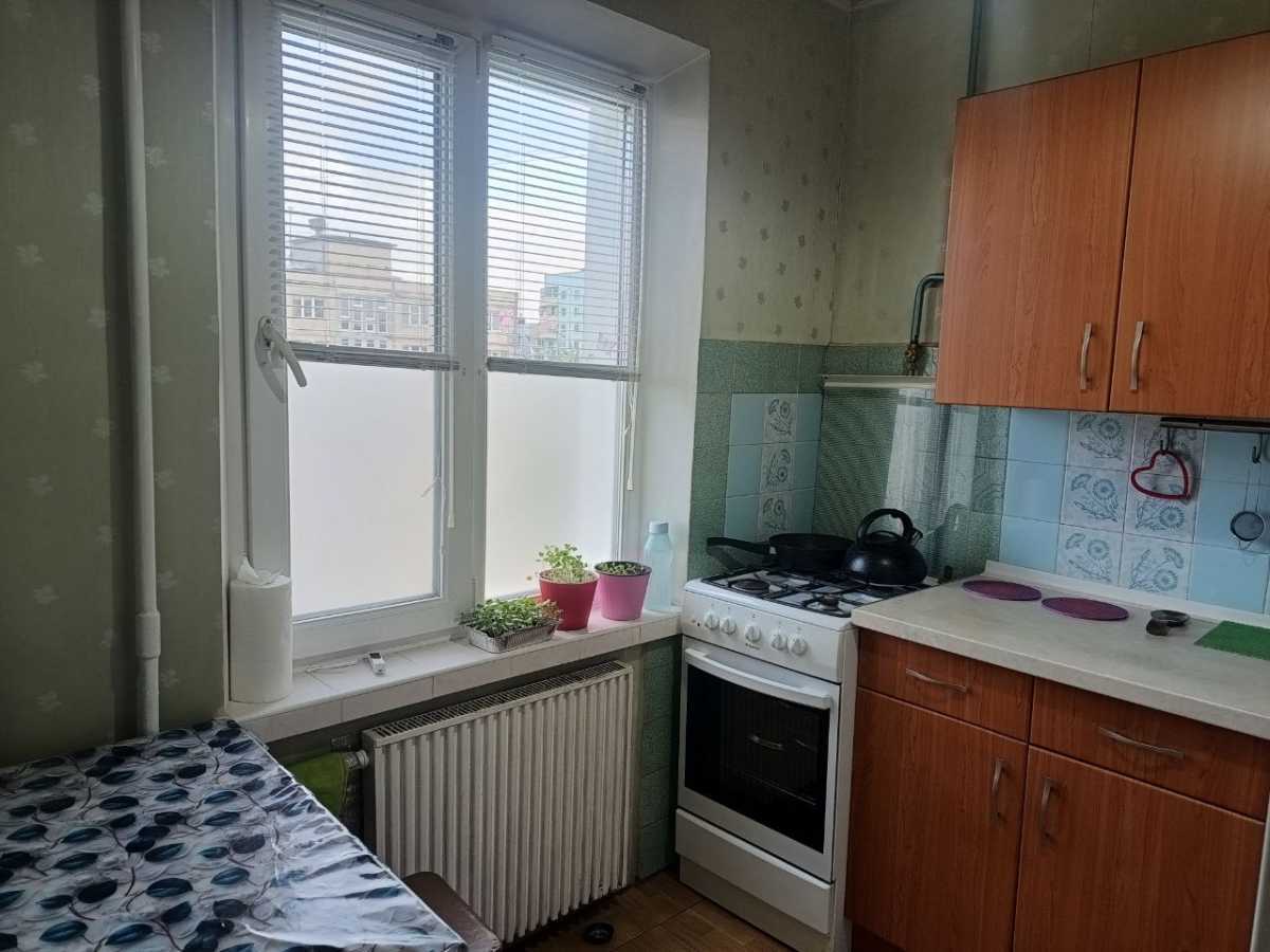 Продаж 2-кімнатної квартири 45.4 м², Йорданська вул., 16