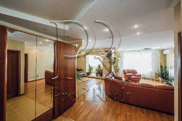 Продаж 2-кімнатної квартири 77 м², Петра Григоренка просп., 1Б