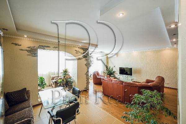 Продаж 2-кімнатної квартири 77 м², Петра Григоренка просп., 1Б