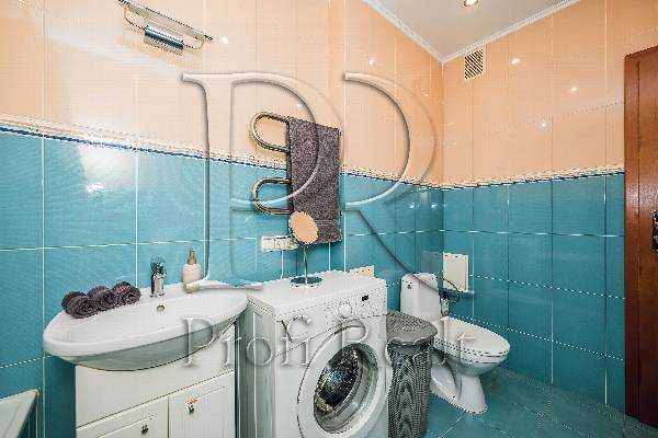 Продаж 2-кімнатної квартири 77 м², Петра Григоренка просп., 1Б