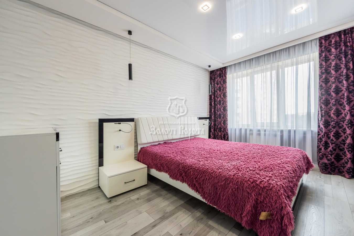 Продаж 1-кімнатної квартири 39.7 м², Доківська вул., 10к4