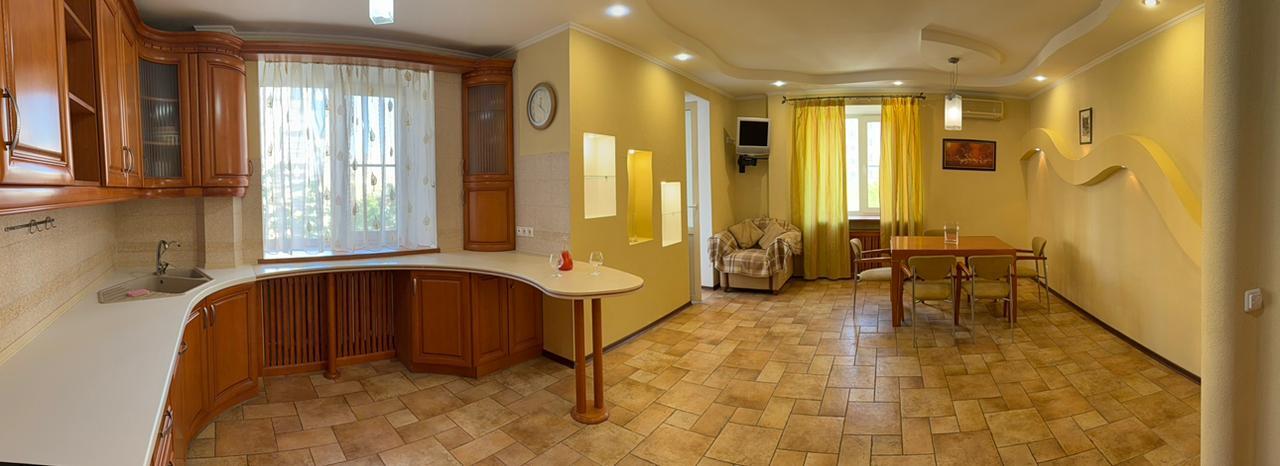 Аренда 3-комнатной квартиры 130 м², Вишняковская ул., 13