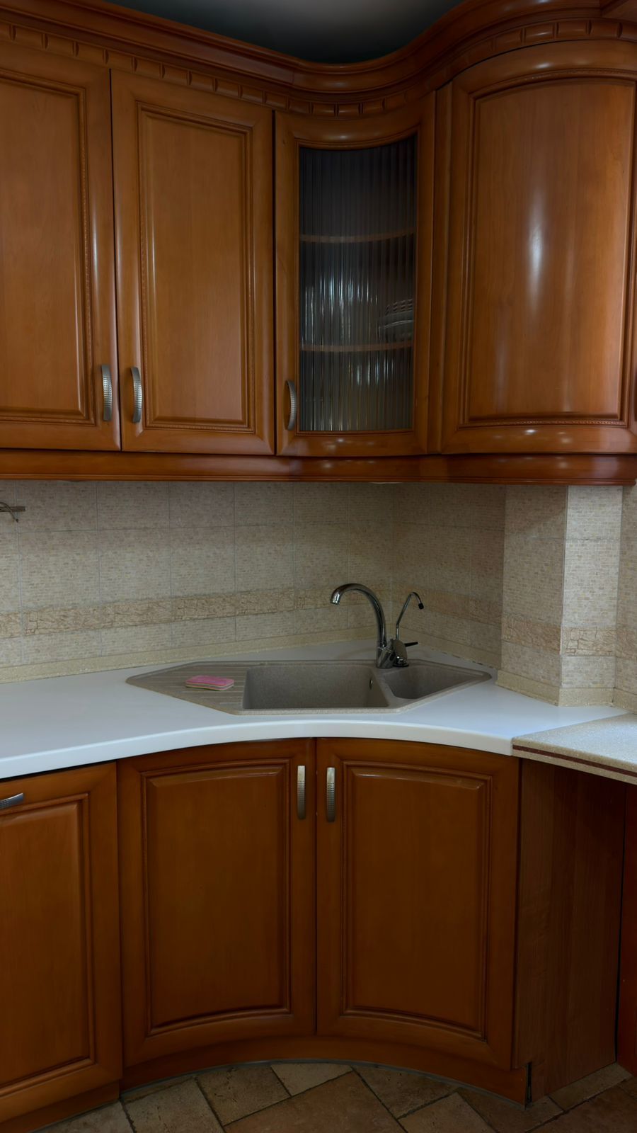 Аренда 3-комнатной квартиры 130 м², Вишняковская ул., 13