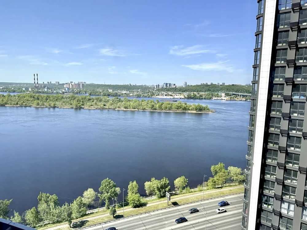 Продаж 2-кімнатної квартири 88 м², Причальна вул., 8