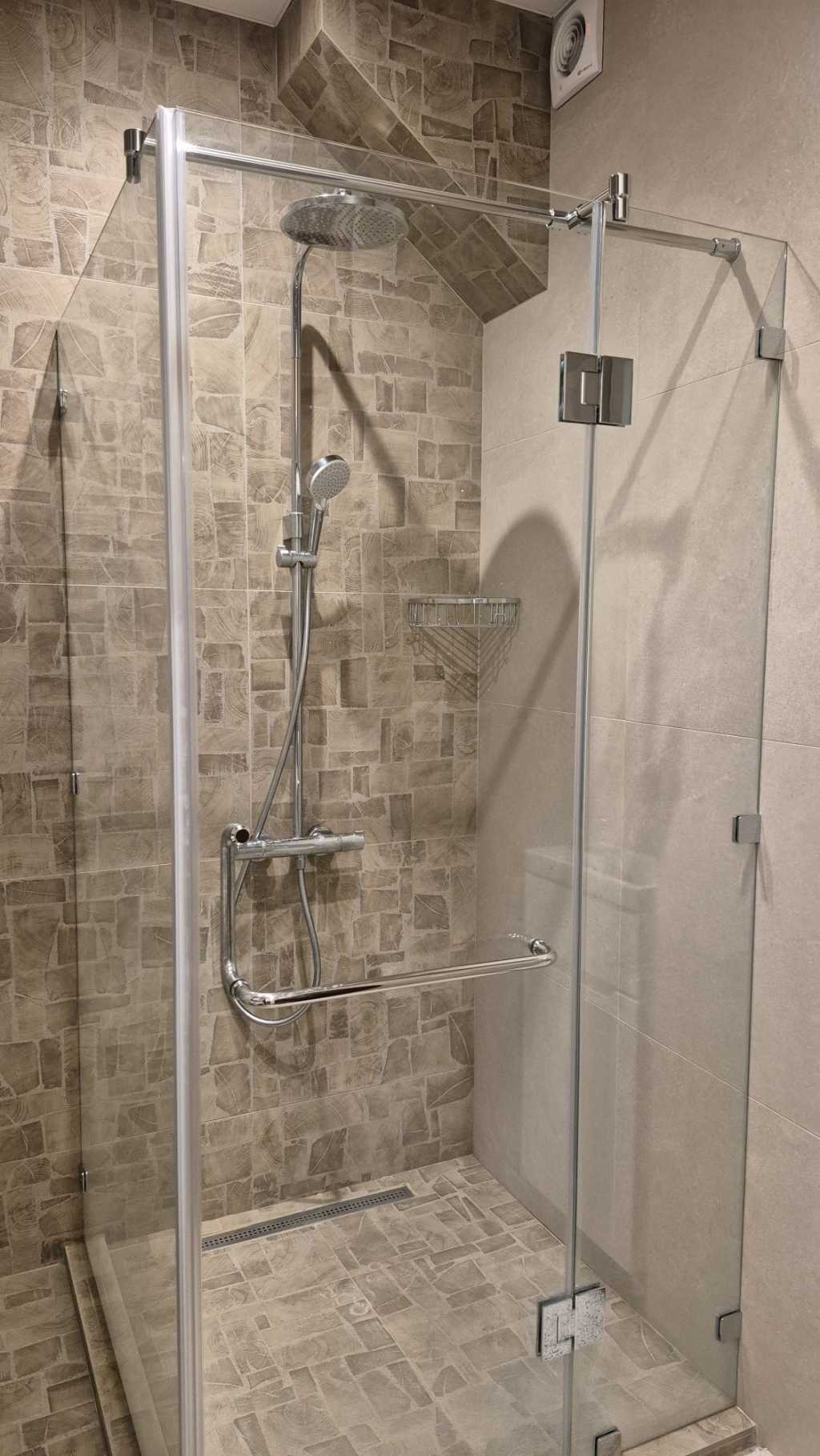 Продаж 3-кімнатної квартири 105 м², Метрологічна вул., 10б