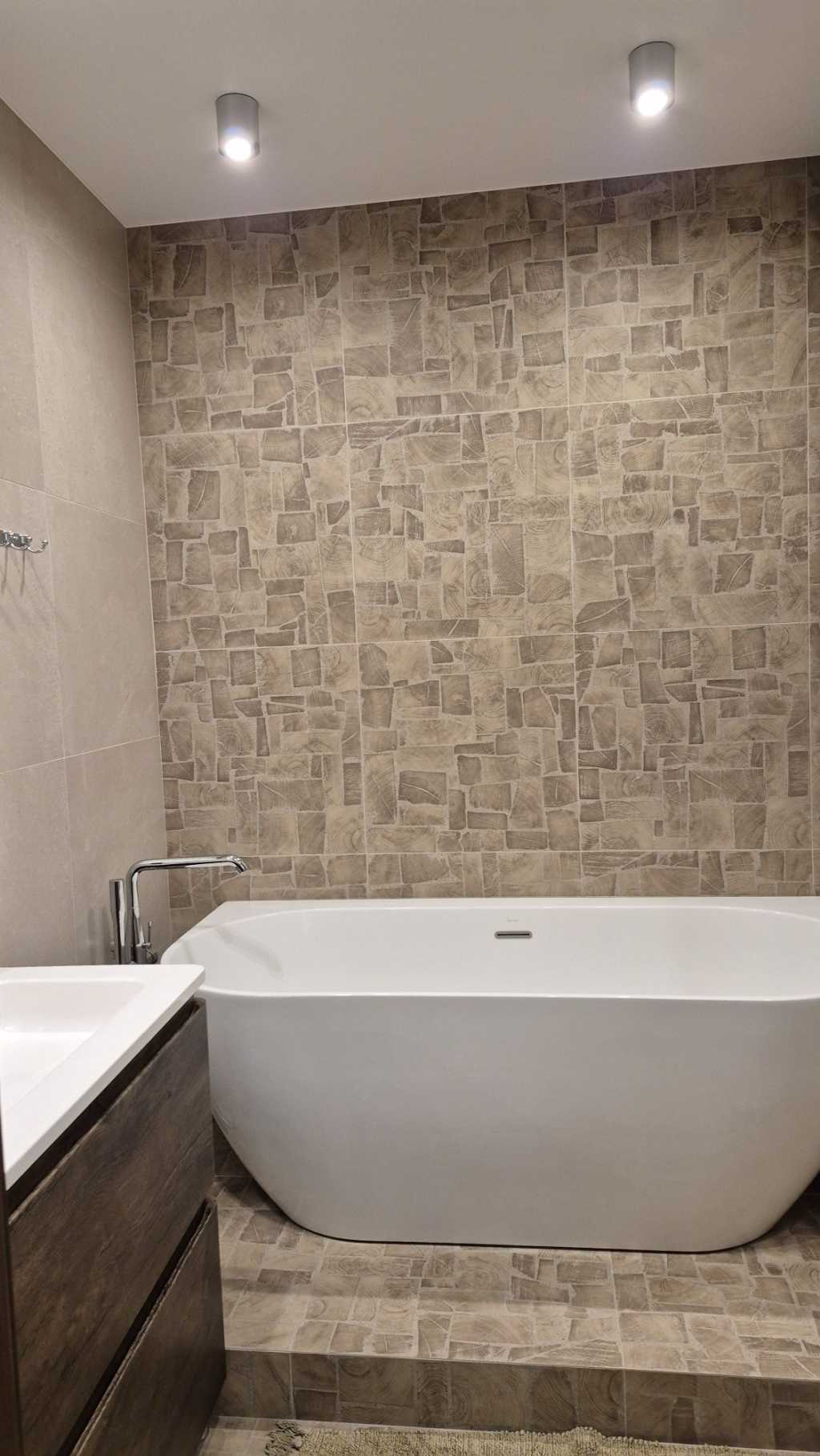Продаж 3-кімнатної квартири 105 м², Метрологічна вул., 10б