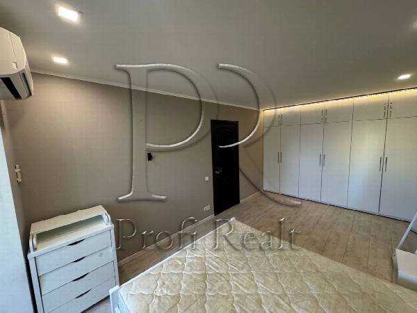 Продажа 2-комнатной квартиры 47 м², Павла Тычины просп., 22А