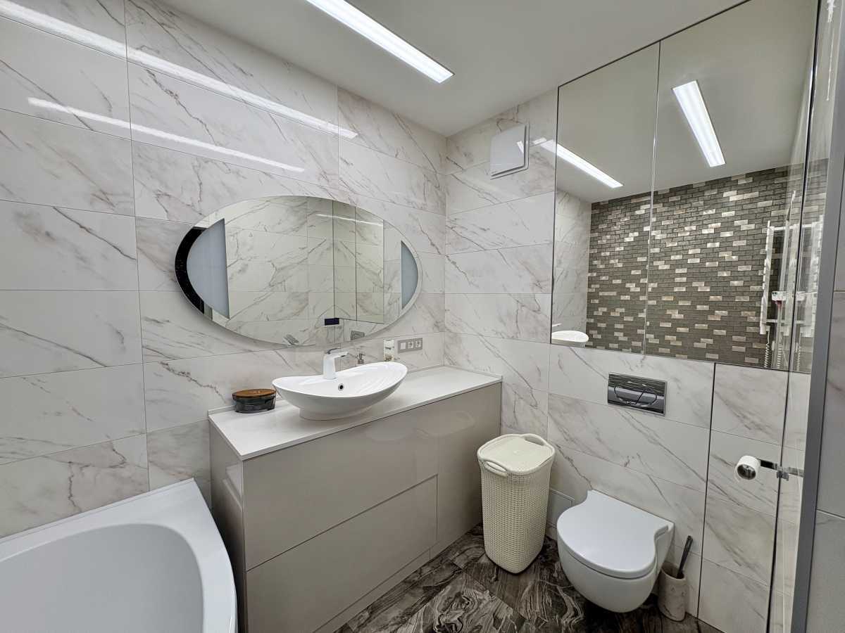 Аренда 1-комнатной квартиры 47 м², Днепровская наб., 18Б