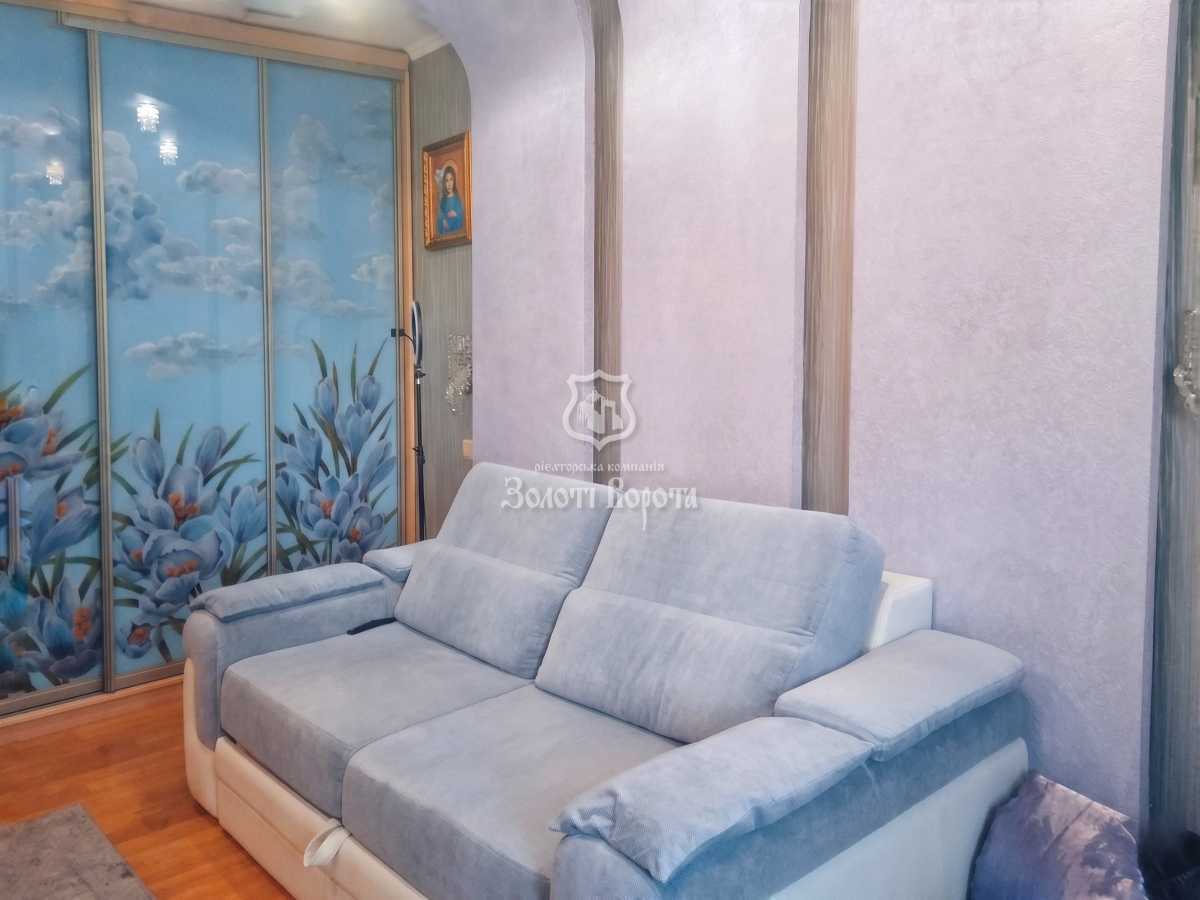 Продажа 2-комнатной квартиры 69 м², Краковская ул., 13Б