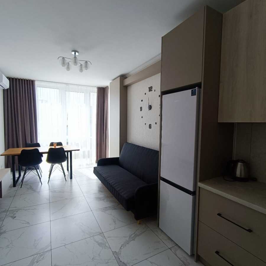 Аренда 1-комнатной квартиры 42 м², Хрустальная ул., 1