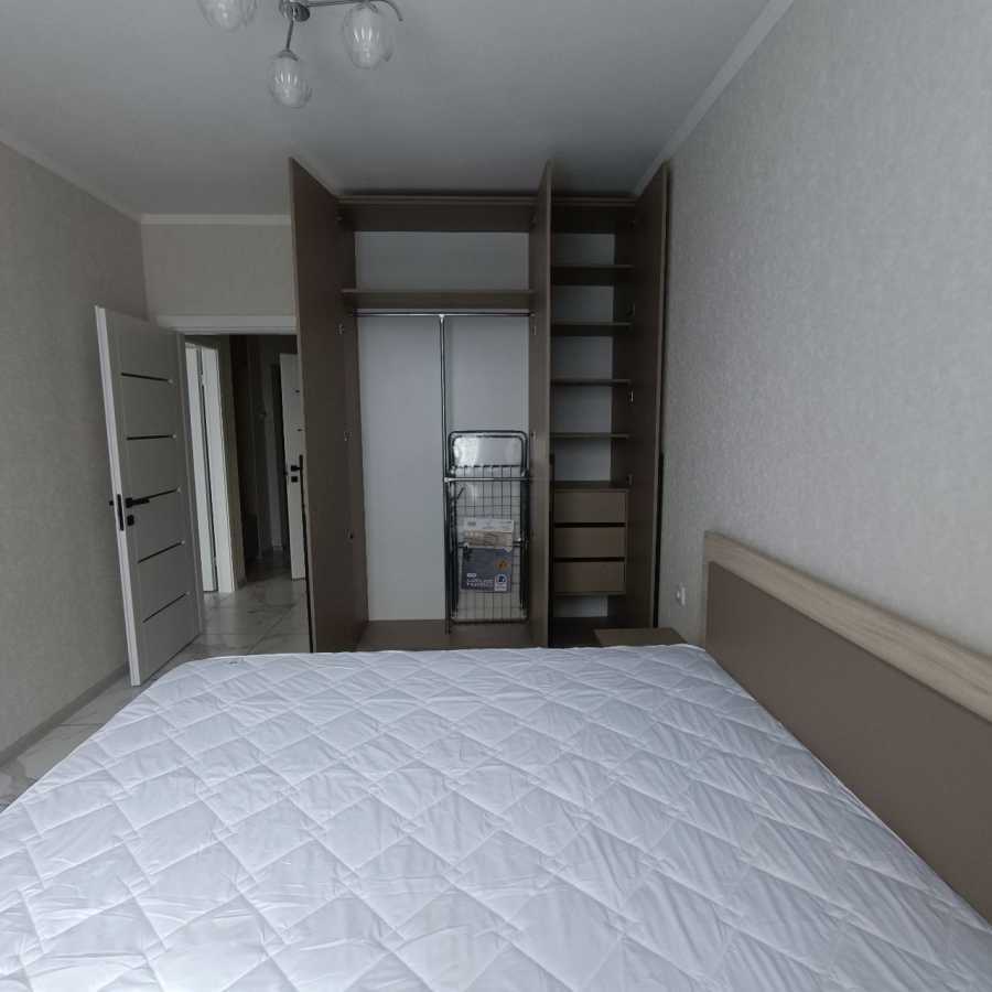 Аренда 1-комнатной квартиры 42 м², Хрустальная ул., 1