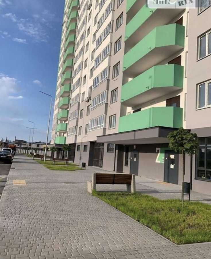 Продаж 2-кімнатної квартири 50 м², Академіка Глушкова просп.