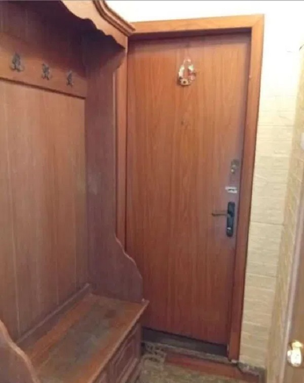 Продаж 3-кімнатної квартири 57.5 м², Люстдорфская дор.