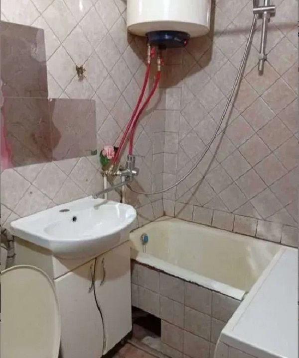 Продаж 3-кімнатної квартири 57.5 м², Люстдорфская дор.