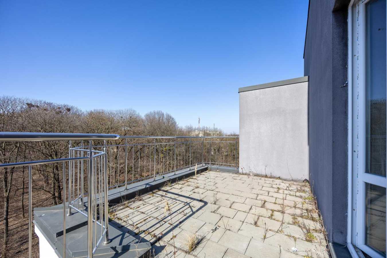 Продаж 4-кімнатної квартири 81 м², Володимира Великого