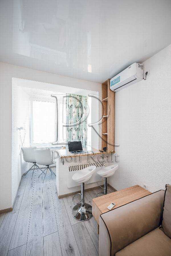 Продаж 1-кімнатної квартири 30 м², Академіка Шалімова вул., 67В