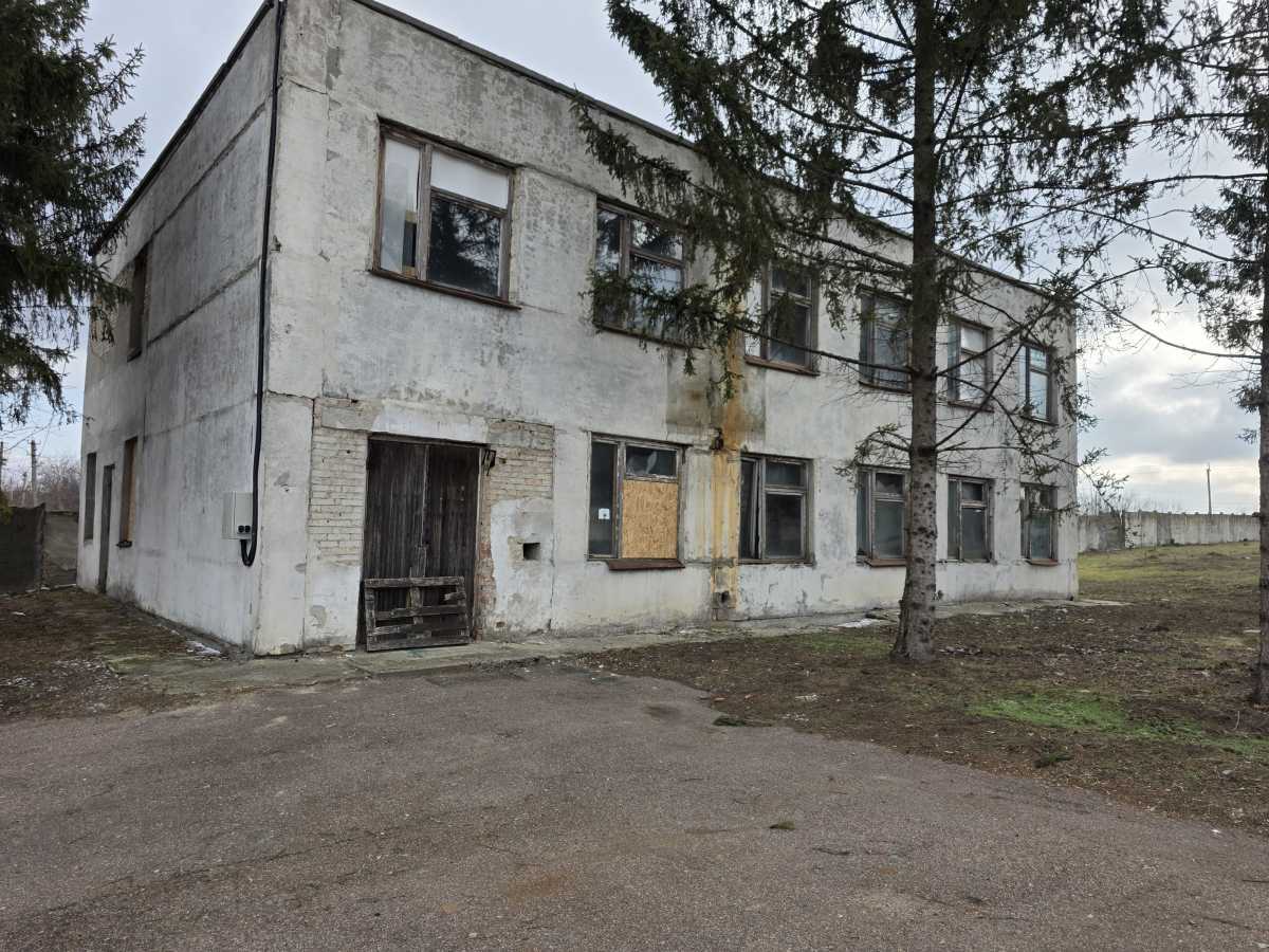 Продаж приміщення вільного призначення 2000 м², Ивана Кожедуба вул.