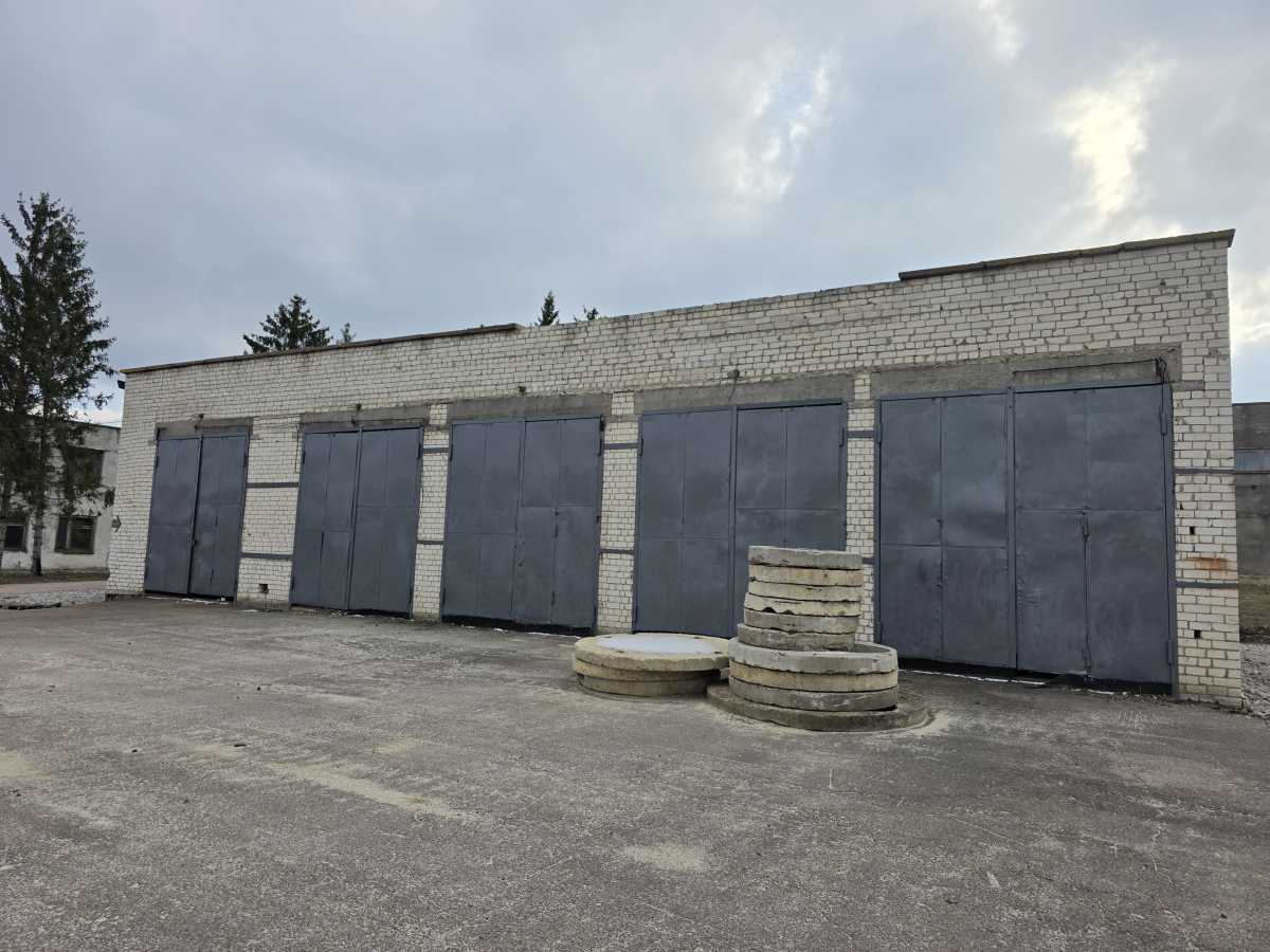 Продаж приміщення вільного призначення 2000 м², Ивана Кожедуба вул.