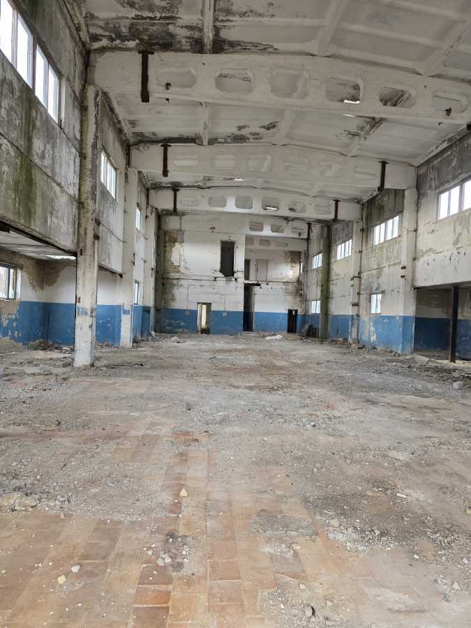 Продаж приміщення вільного призначення 2000 м², Ивана Кожедуба вул.
