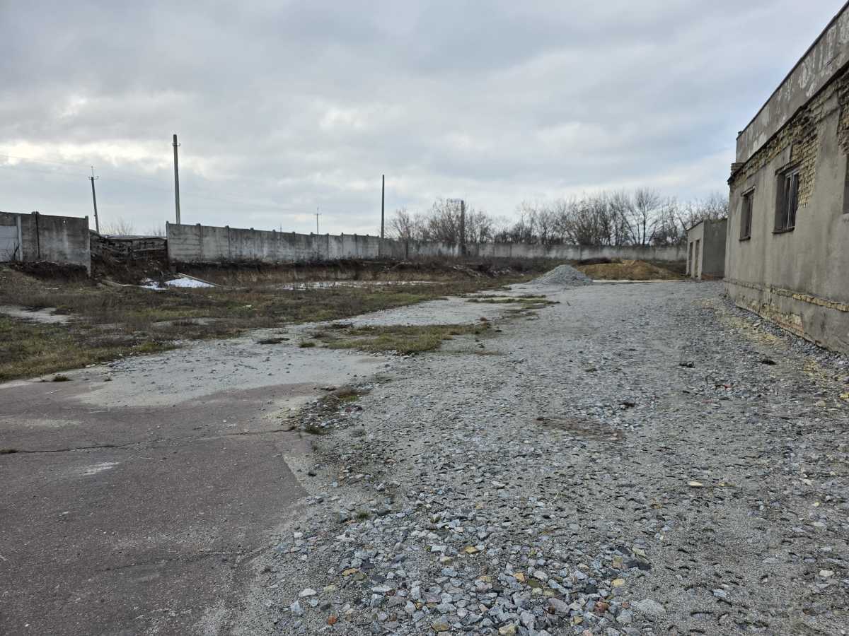 Продаж приміщення вільного призначення 2000 м², Ивана Кожедуба вул.