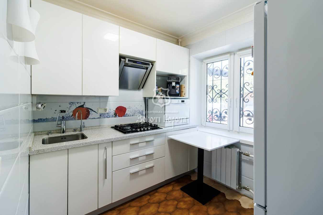 Продажа 3-комнатной квартиры 57.8 м², Энтузиастов ул., 41