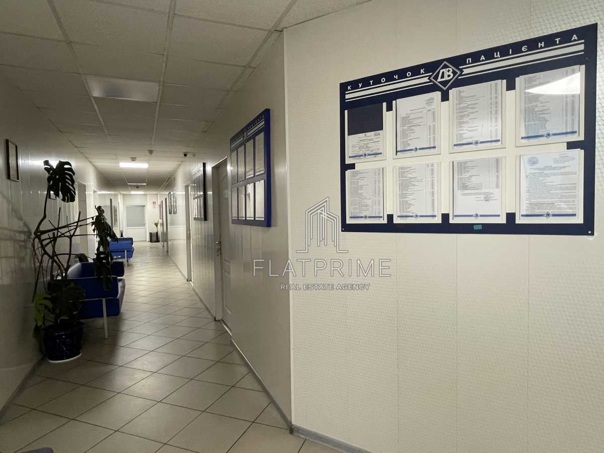 Продаж приміщення вільного призначення 350 м², Володимира Винниченко вул., 14
