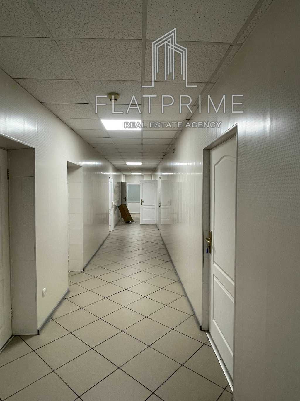 Продаж приміщення вільного призначення 350 м², Володимира Винниченко вул., 14