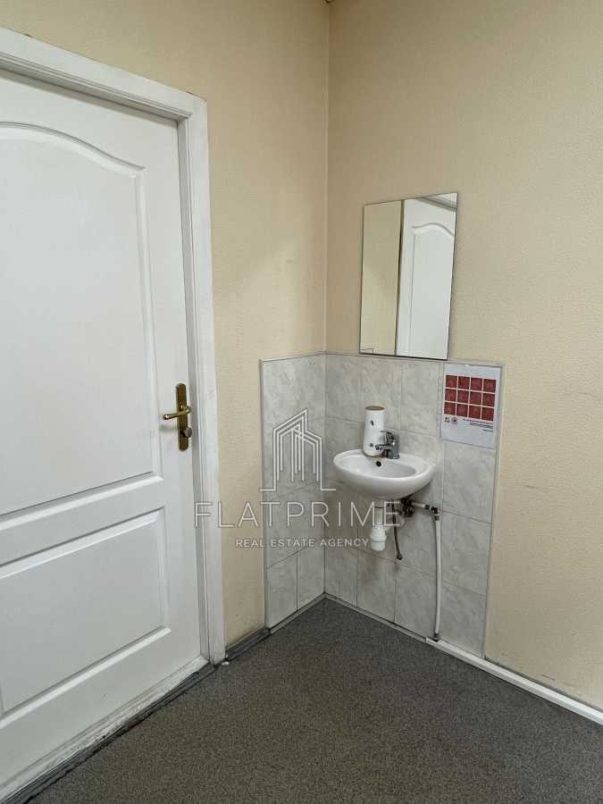 Продаж приміщення вільного призначення 350 м², Володимира Винниченко вул., 14