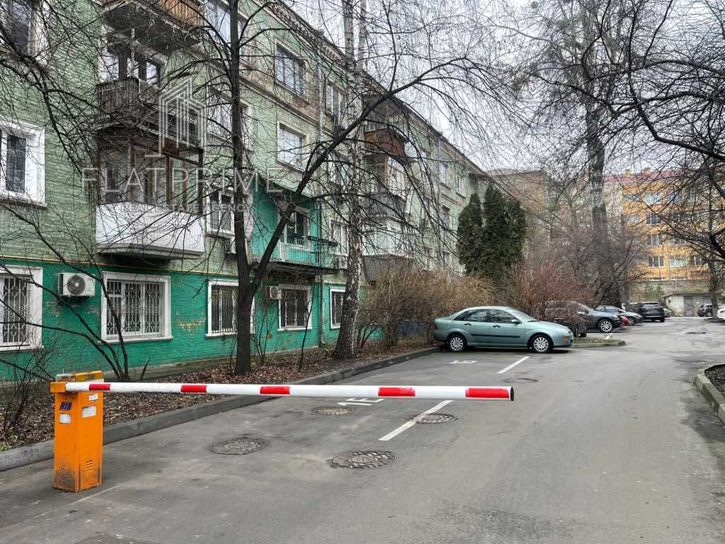 Продаж приміщення вільного призначення 350 м², Володимира Винниченко вул., 14