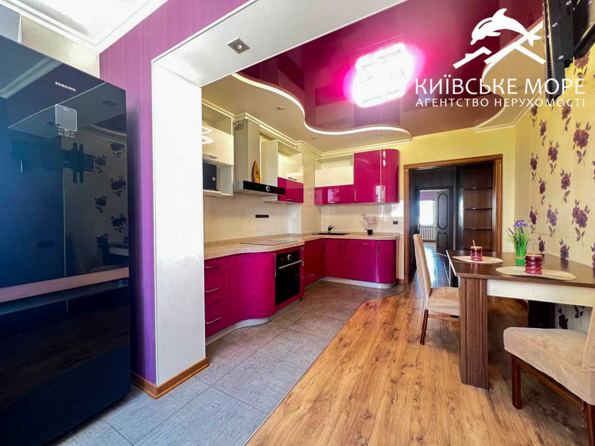 Аренда 3-комнатной квартиры 98 м², Константина Данькевича ул., 8