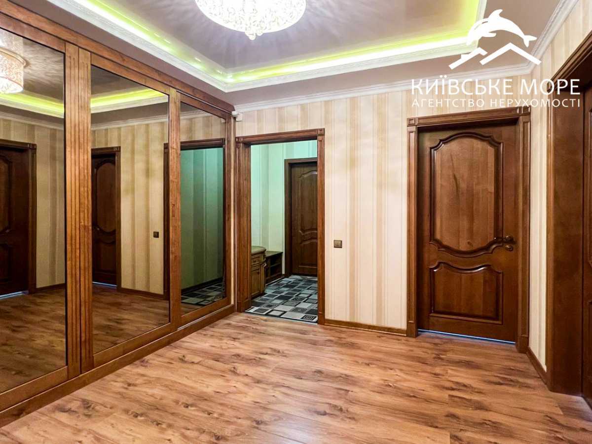 Аренда 3-комнатной квартиры 98 м², Константина Данькевича ул., 8