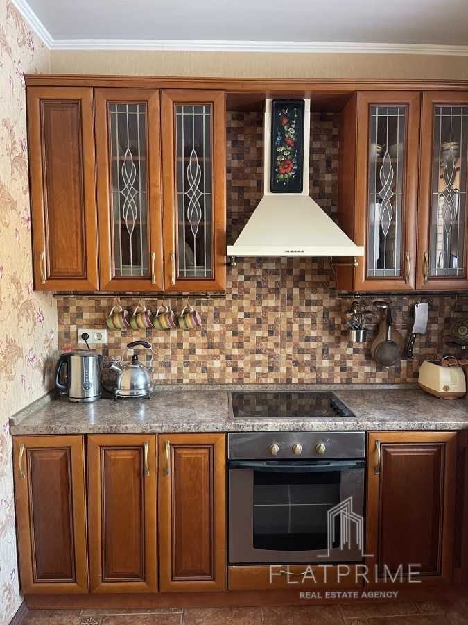 Оренда будинку 160 м², Синьоозерна вул.
