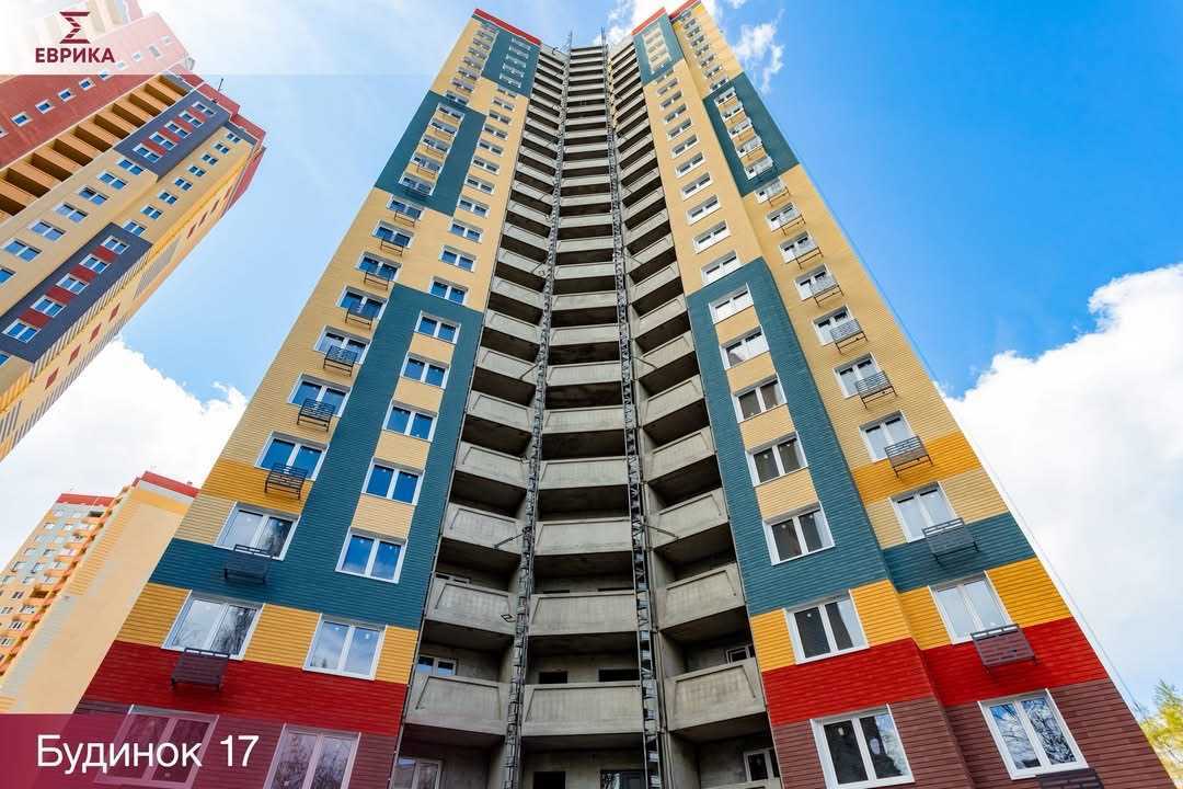 Продаж 1-кімнатної квартири 36.4 м², Академіка Глушкова просп., 6