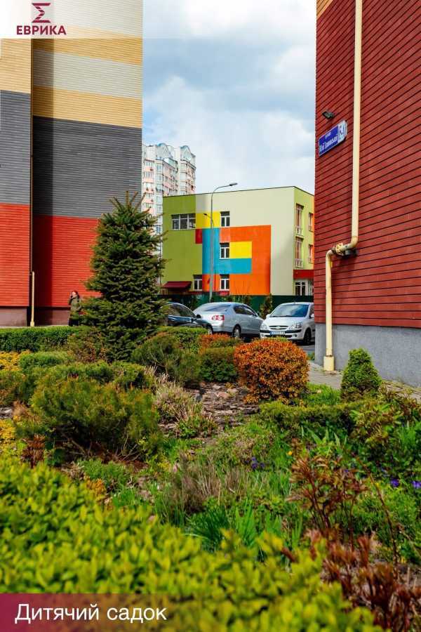 Продаж 1-кімнатної квартири 36.4 м², Академіка Глушкова просп., 6
