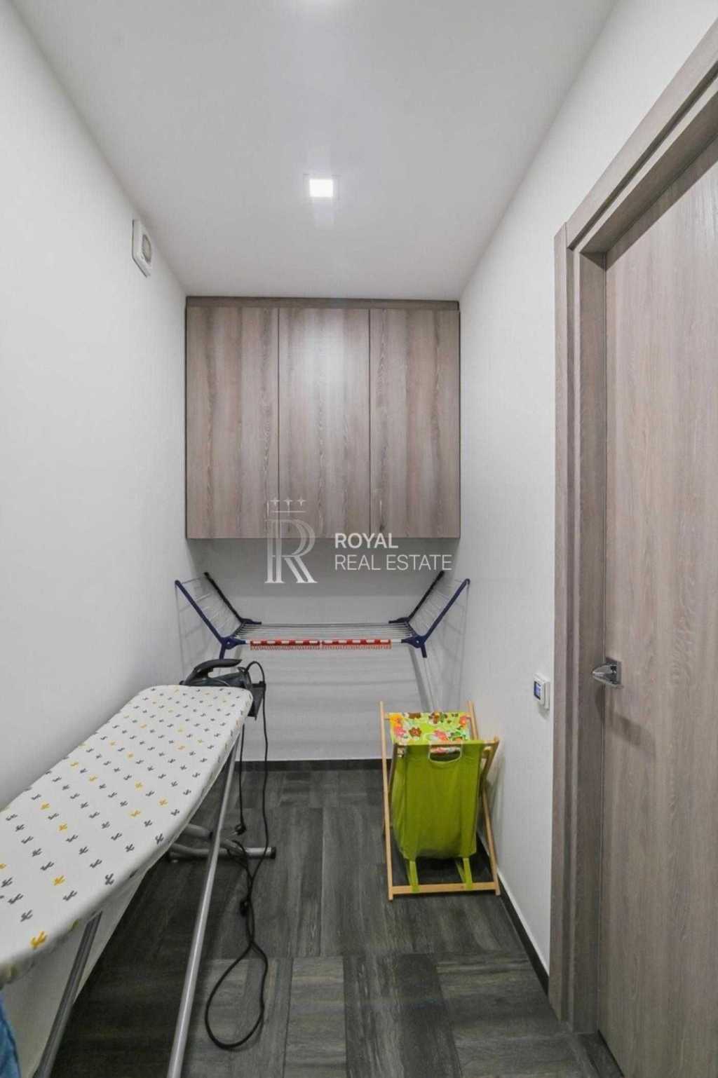 Продаж 5-кімнатної квартири 169 м², Дмитрівська вул., 75