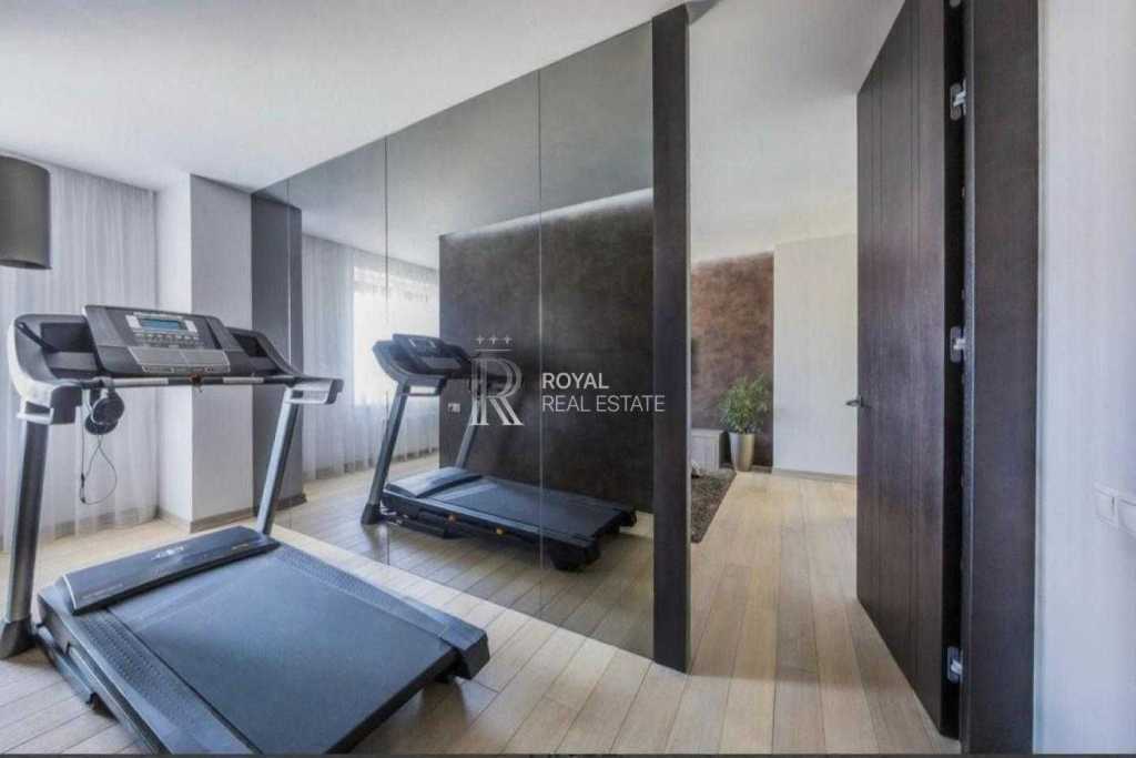 Продаж 5-кімнатної квартири 169 м², Дмитрівська вул., 75