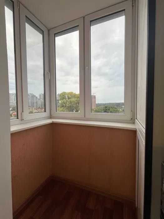 Продаж 2-кімнатної квартири 47.5 м², Менделєєва вул., 12