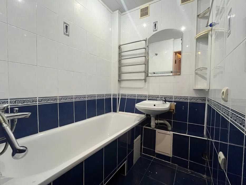 Продаж 2-кімнатної квартири 47.5 м², Менделєєва вул., 12