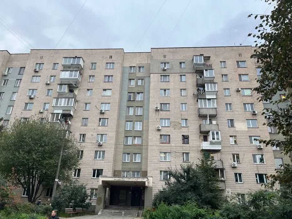 Продаж 2-кімнатної квартири 47.5 м², Менделєєва вул., 12