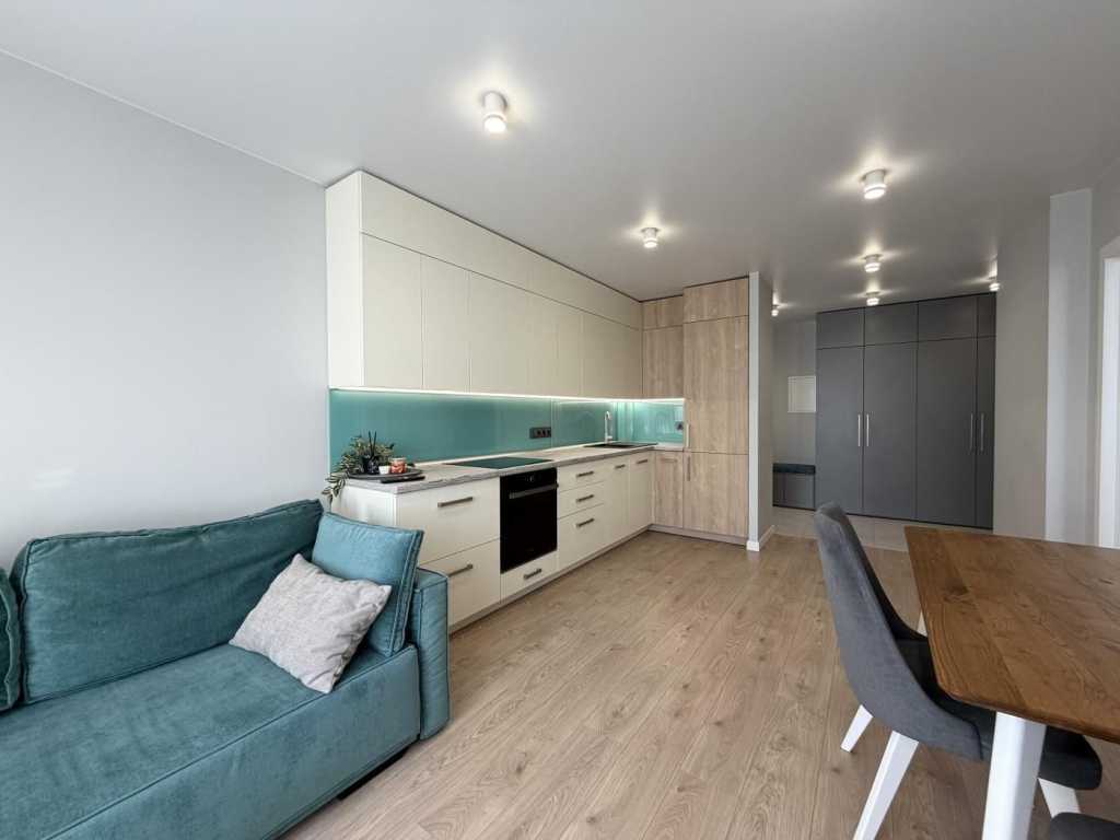 Продажа 1-комнатной квартиры 52.6 м², Михаила Максимовича ул., 32А