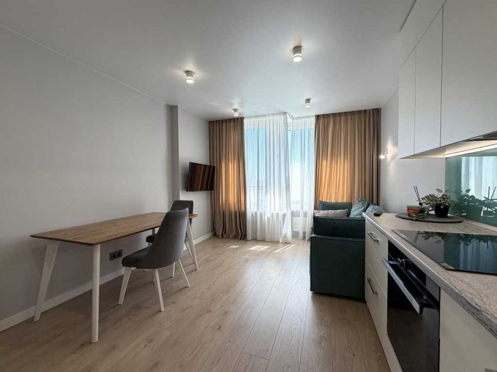 Продажа 1-комнатной квартиры 52.6 м², Михаила Максимовича ул., 32А