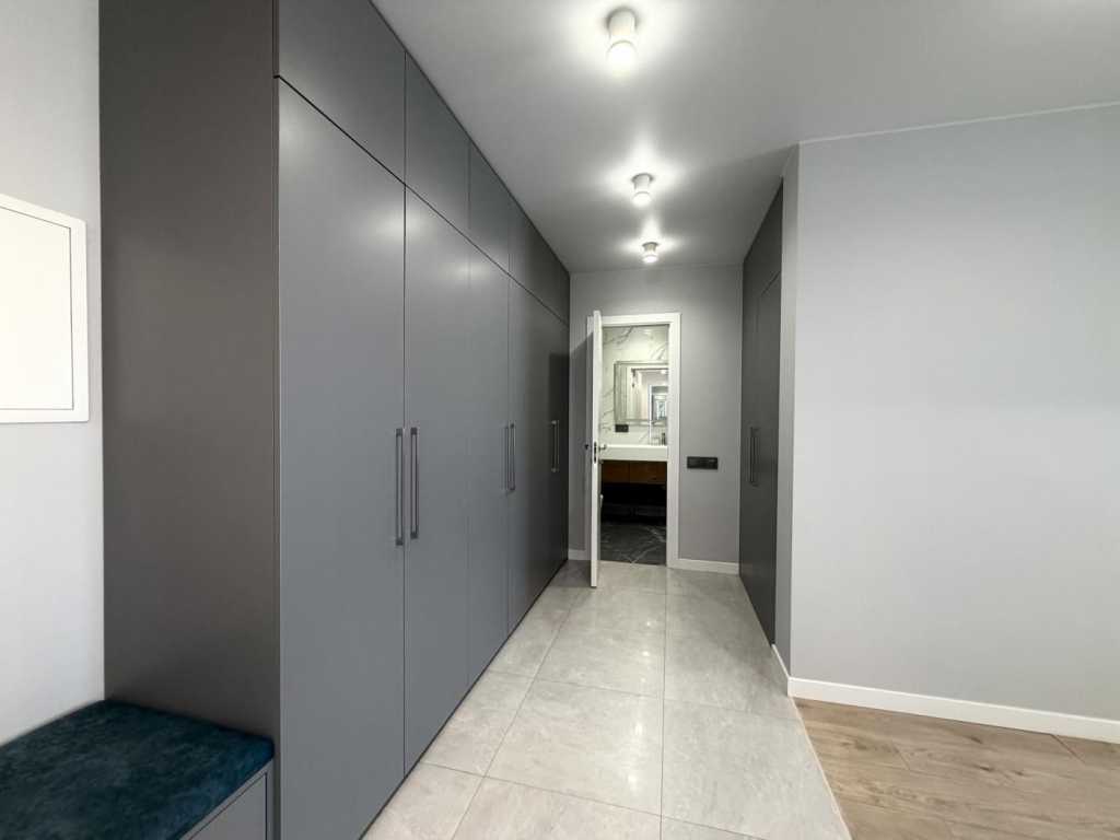 Продажа 1-комнатной квартиры 52.6 м², Михаила Максимовича ул., 32А