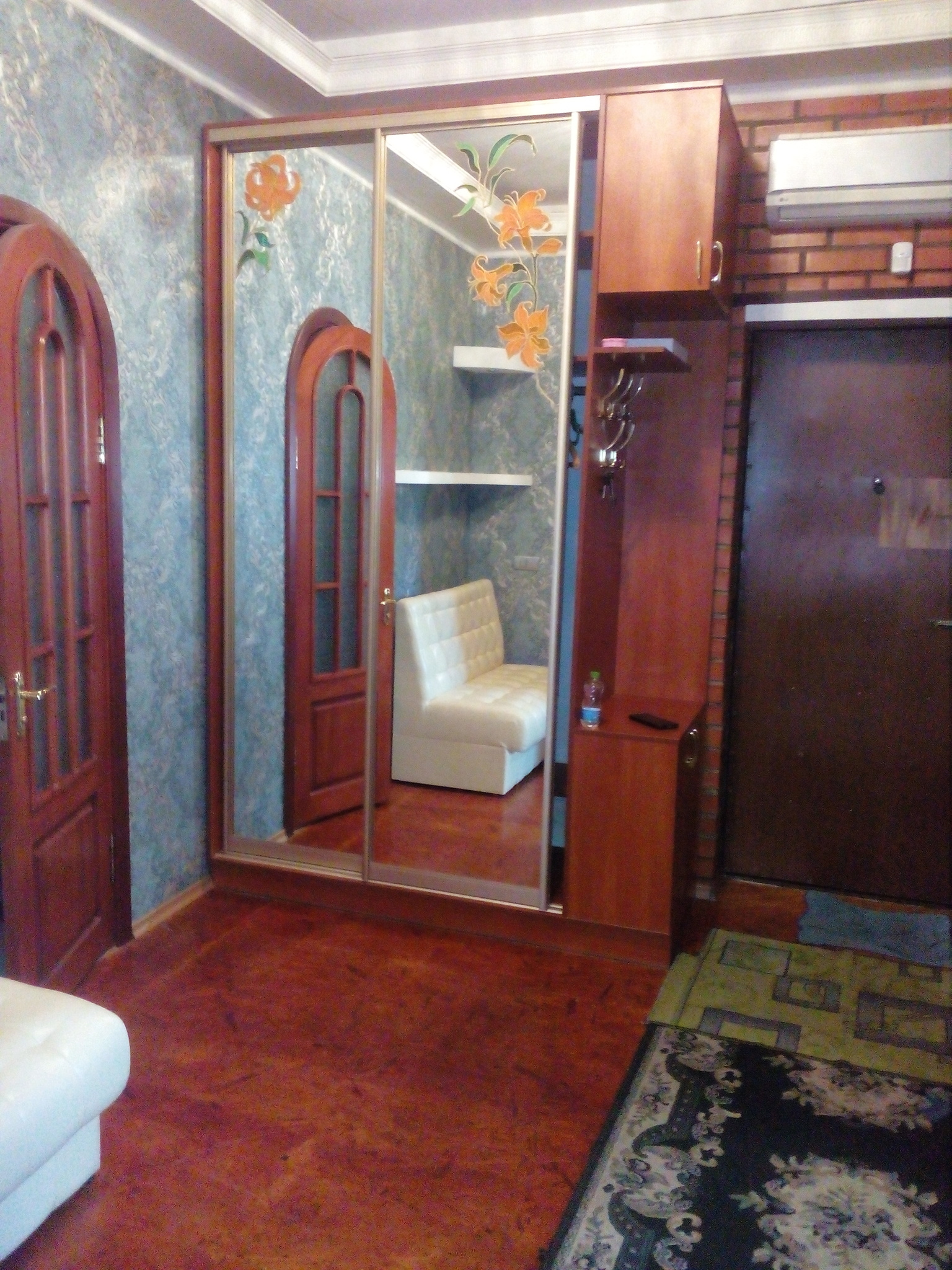 Продажа 3-комнатной квартиры 76.4 м²